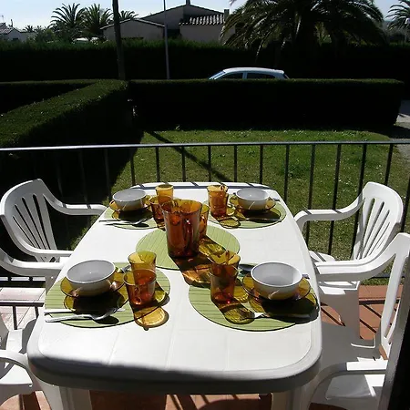 Palmeres Apartment